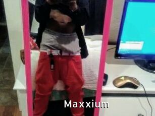 Maxxium