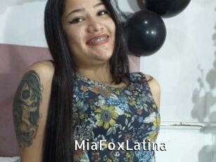 MiaFoxLatina