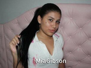 Mia_Gibson