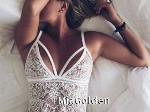 Mia_Golden