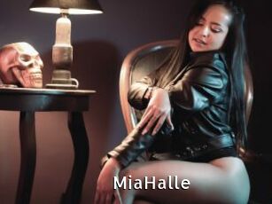 MiaHalle