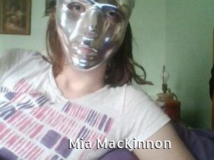 Mia_MacKinnon
