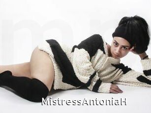 MistressAntoniaH