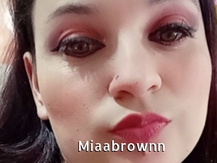Miaabrownn