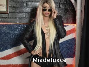 Miadeluxce