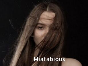 Miafabious