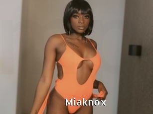 Miaknox