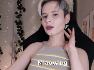 Miaowing