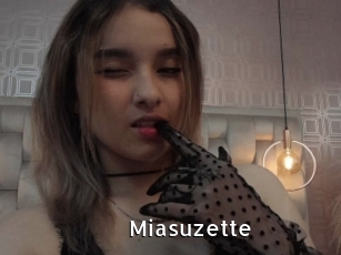 Miasuzette