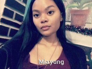Mia_yung