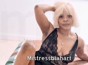 Mistressbiahart