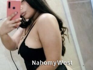 NahomyWest