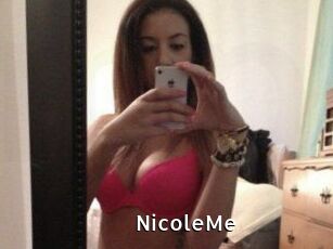 NicoleMe