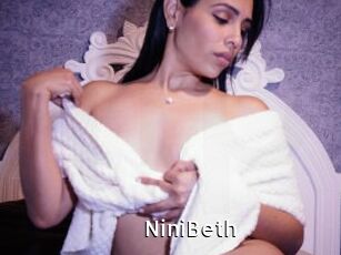 NiniBeth