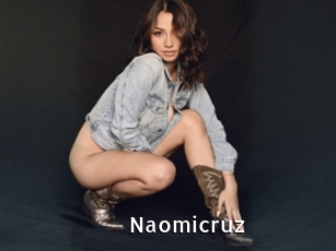 Naomicruz