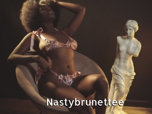 Nastybrunettee