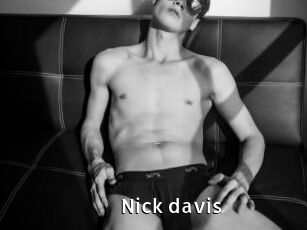 Nick_davis