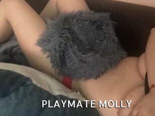 PLAYMATE_MOLLY