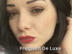 Pregnant_De_Luxe