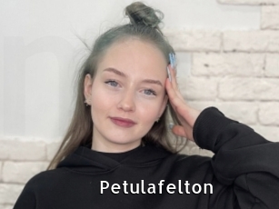 Petulafelton