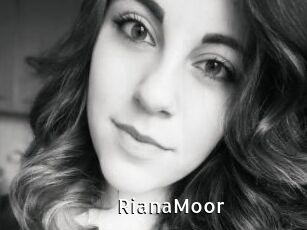 RianaMoor