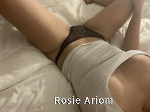 Rosie_Ariom