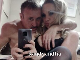 Randyandtia