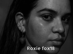 Roxie_fox18