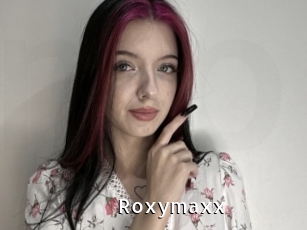 Roxymaxx