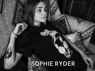 SOPHIE_RYDER