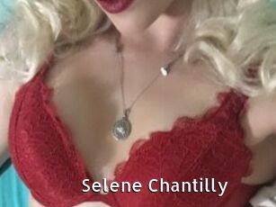 Selene_Chantilly
