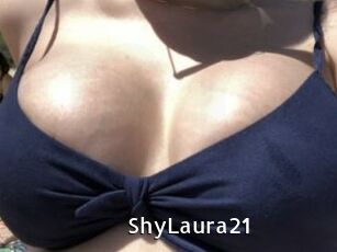 ShyLaura21