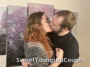 SweetYoungHotCouple