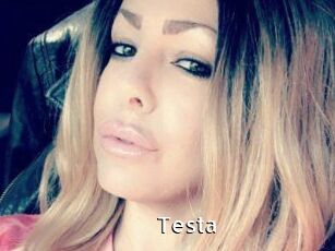 Testa