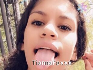 TiannaFoxxx