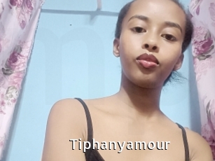 Tiphanyamour
