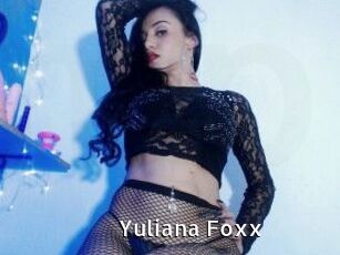 Yuliana_Foxx