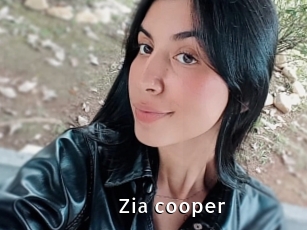 Zia_cooper